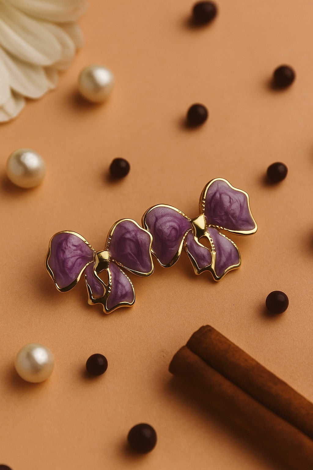 Viola Enamel Bow Studs