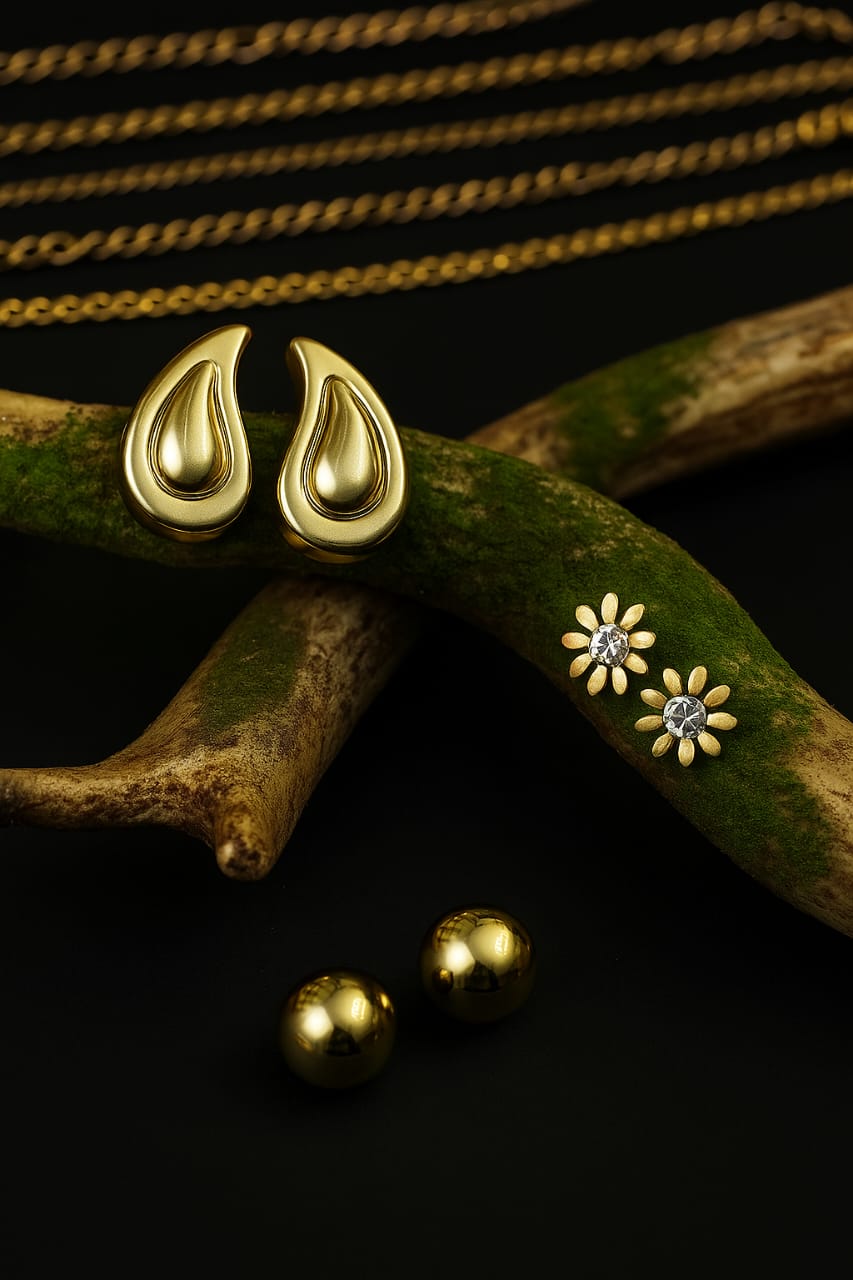 Suvara Golden Elegance Earring Set