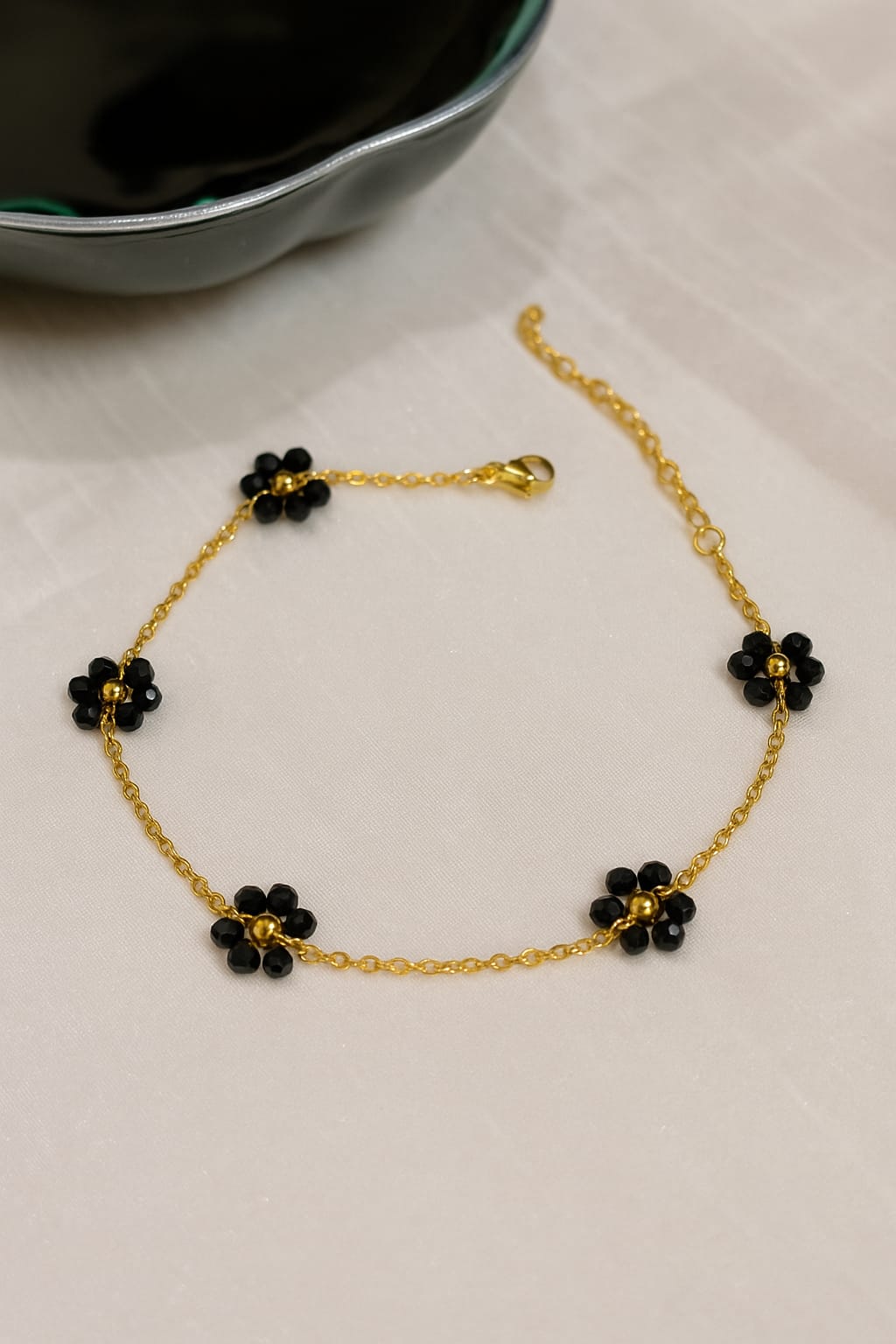 Minimal Black Bead Gold-Plated Bracelet